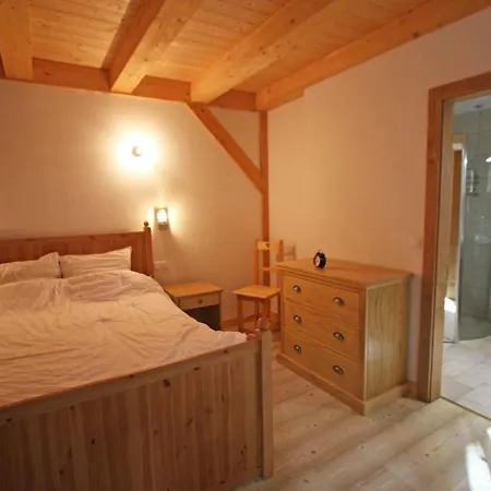 Villa Liézey, 4 pièces, 8 personnes - FR-1-589-330 * Liézey